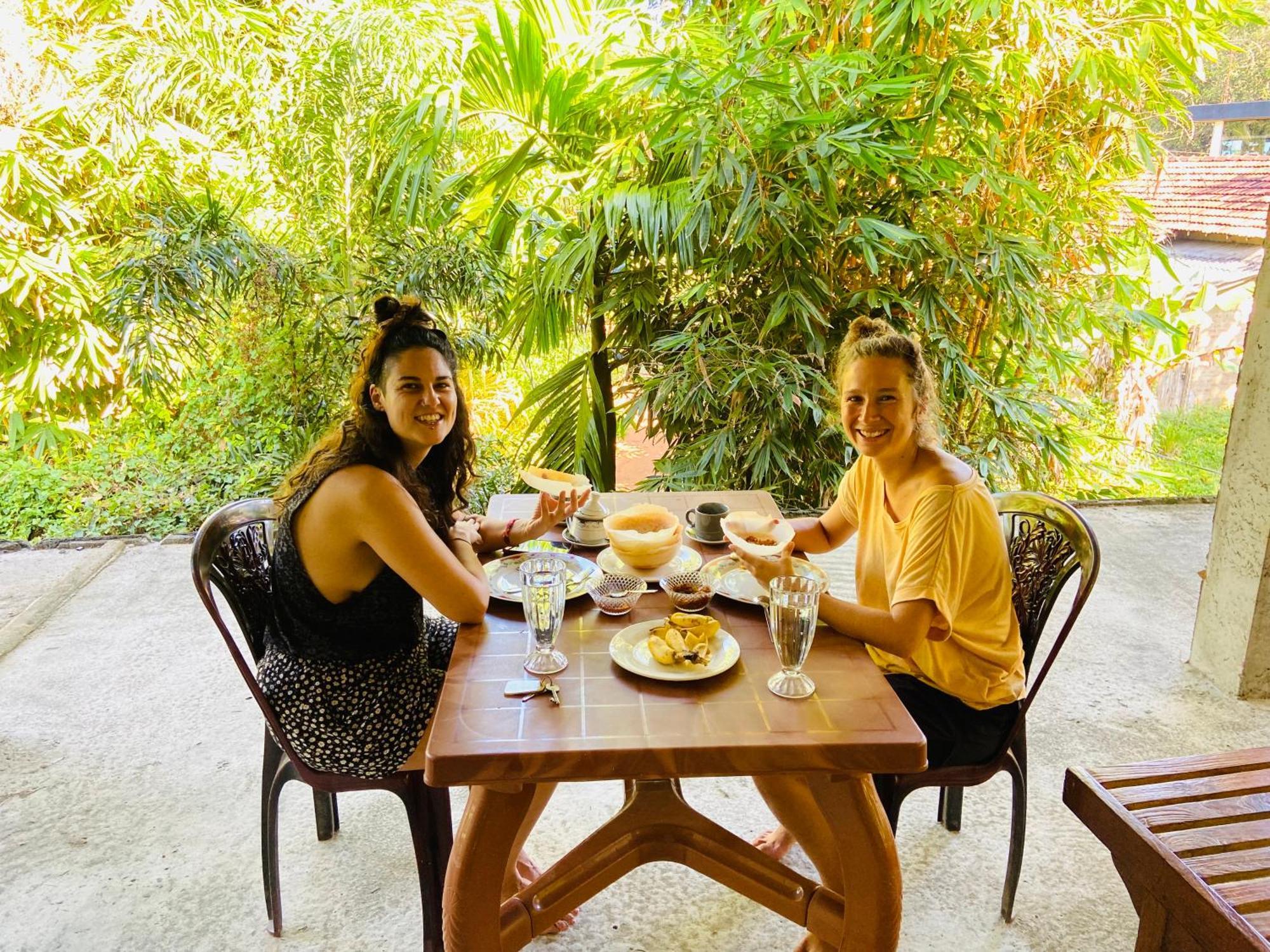 Leo Homestay Dikwella Exterior foto